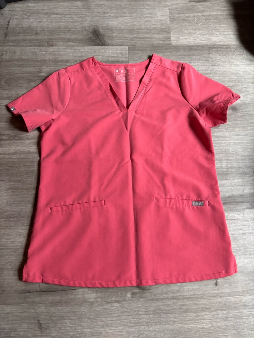 Figs Women's V-Neck Scrub Top in Coral
